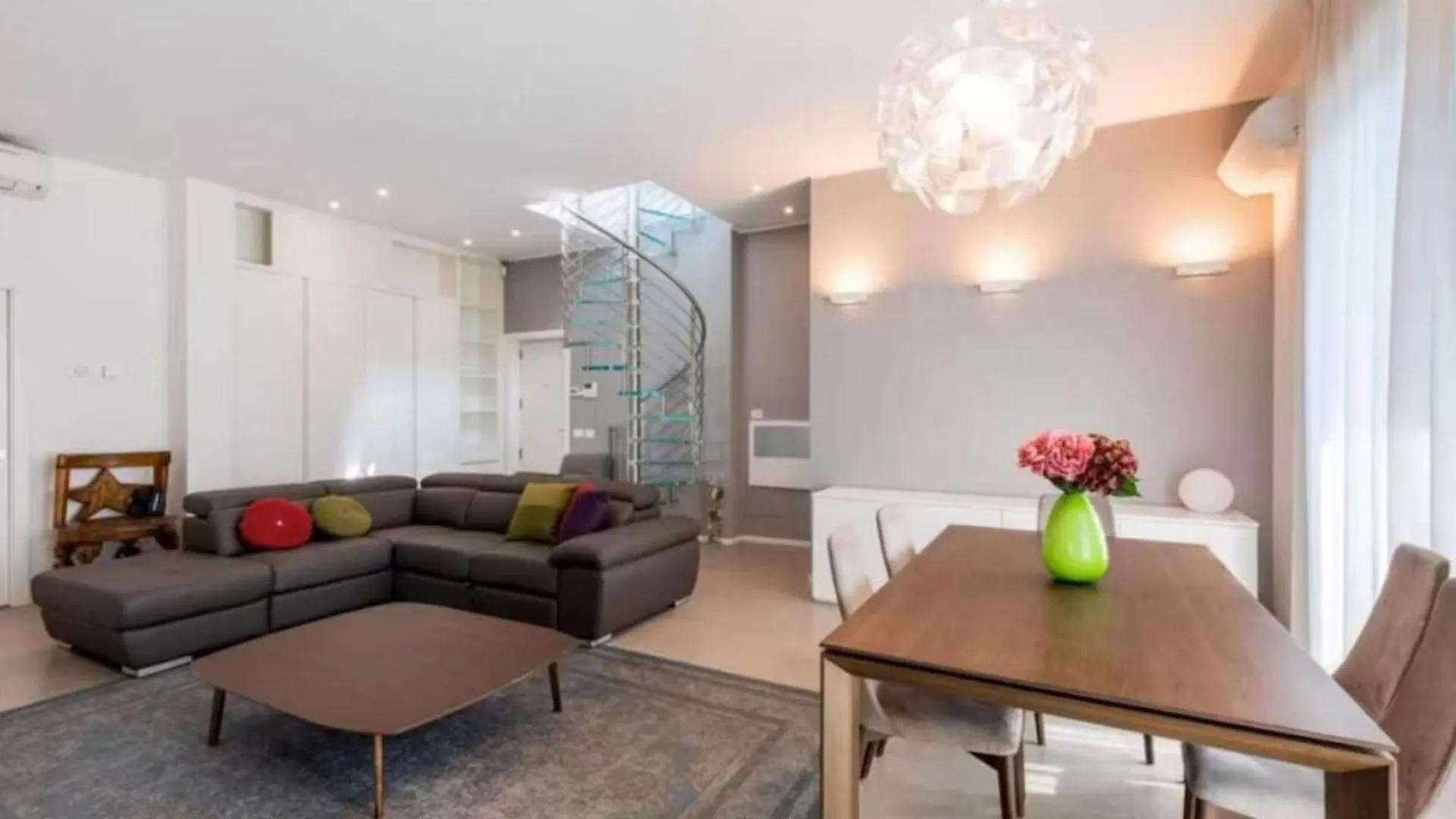 Ampli Apartament De 3-Habitacions A Roma Apartment Rome